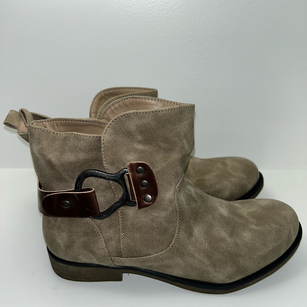 Muk Luks Ankle Boots